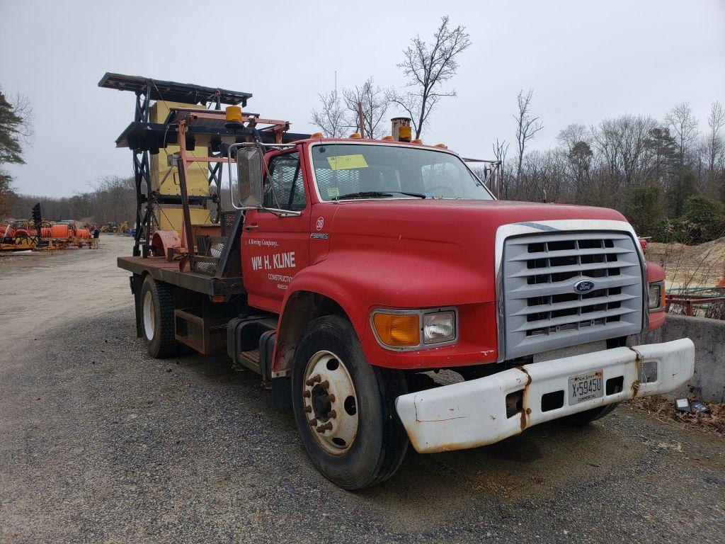 1998 Ford F-Series Single Axle Attenuator Truck