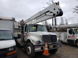 2004 International 7400 DT466 Single Axle Bucket Truck