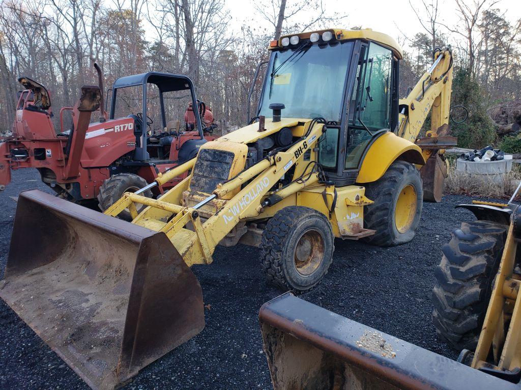 New Holland Backhoe Loader