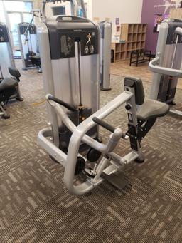 Precor Seated Row, Selectorized, m/n Discovery, s/n BA65J19180002