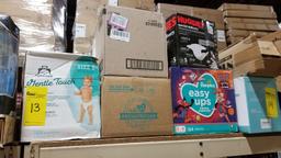 Diapers, Tampons & Pads (5 Boxes) (Lot)