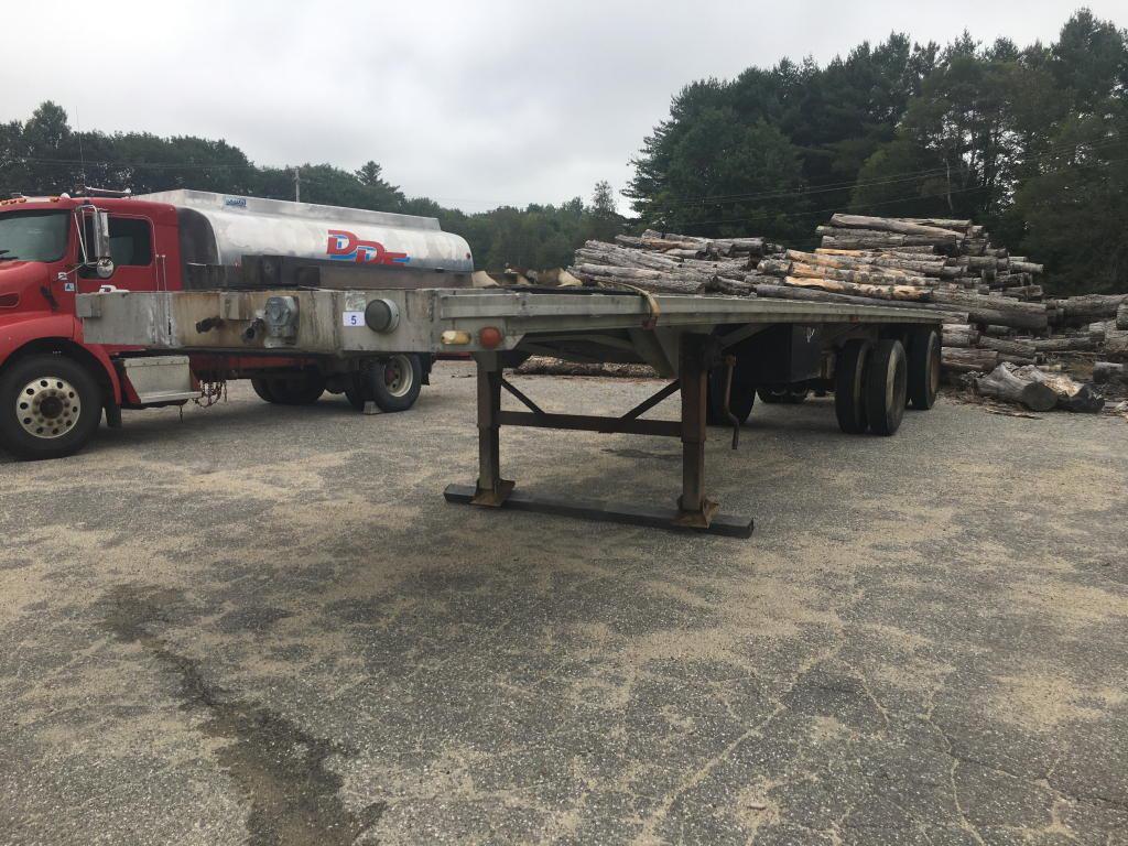 1977 RAVENS 40' X 96" ALUMINUM FLATBED TRAILER SPEAD AXLE, MODEL: 54028 S/N: 77528 RUMFORD