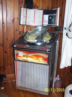 1962 AMI CONTINENTAL II 100 PLAY STEREO-ROUND JUKE BOX, MODEL XJKB-100