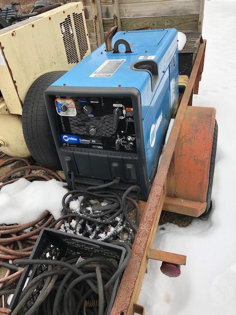 MILLER TRAILERBLAZER 302 CC/CV, AC/DC WELDER/10,000 WATT GENERATOR