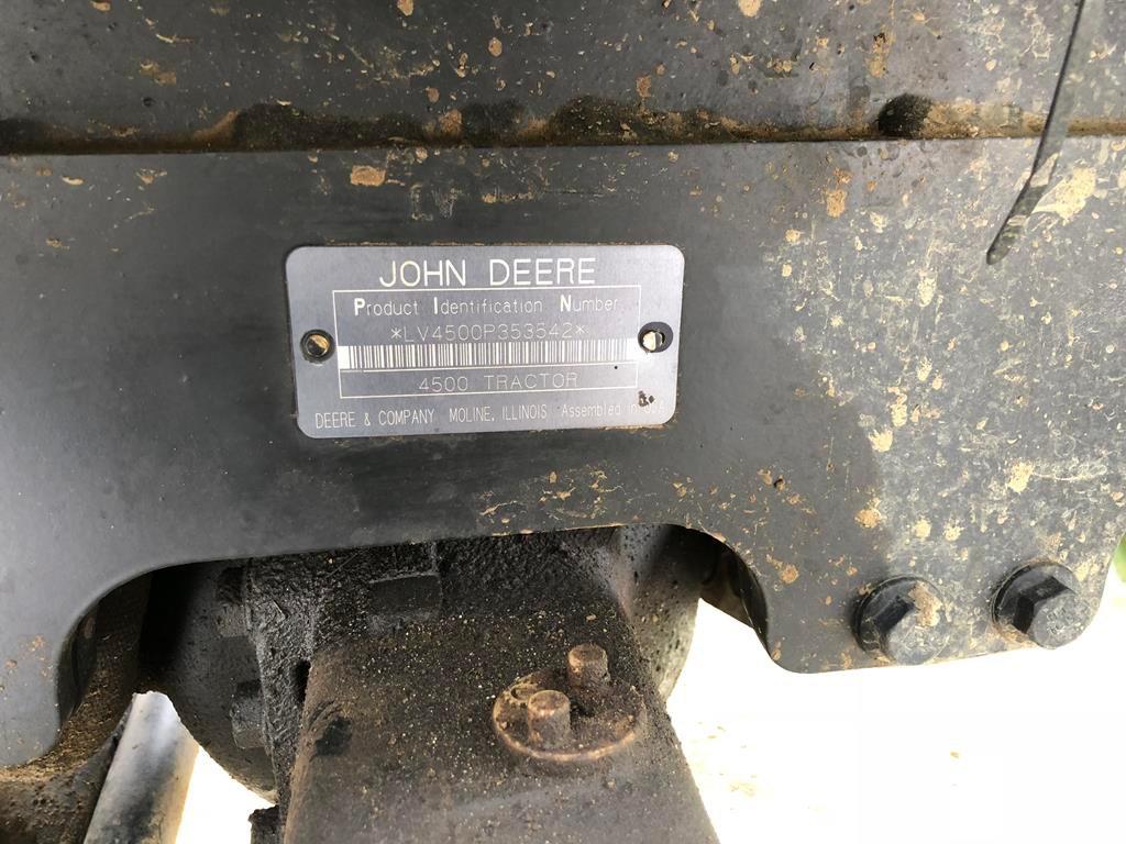 2001 JOHN DEERE 4500 4WD TRACTOR