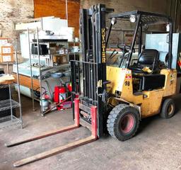 HYSTER H30XL 3,000LB, FORKLIFT *RESERVED UNTIL 9AM ON 6/21 FOR LOADING ASSISTANCE