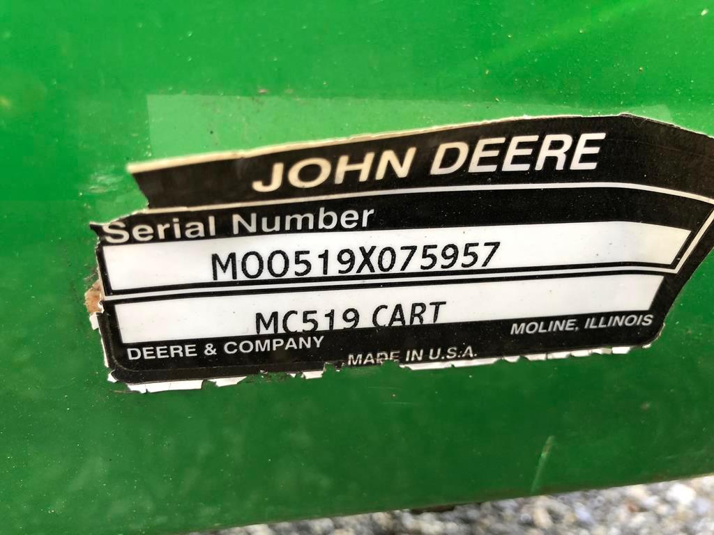 JOHN DEERE MC519 MATERIAL COLLECTION CART BAGGER