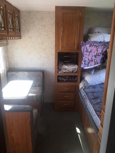 2003 WILDWOOD BY FOREST RIVER MODEL 37BHSS 37' TRAVEL TRAILER