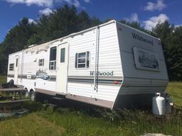 2003 WILDWOOD BY FOREST RIVER MODEL 37BHSS 37' TRAVEL TRAILER