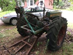 1941 JOHN DEERE H NARROW NOSE TRACTOR W/ REAR WINCH, 13.6-28 REAR TIRES, S/N: 25695