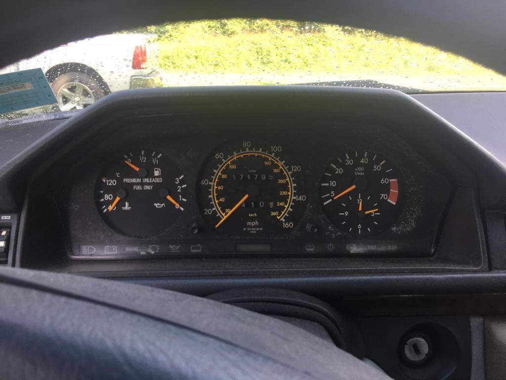 1992 MERCEDES BENZ 500E SEDAN, 171,795 MILES, S/N: WDBEA36E5NB582999