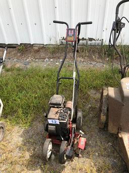 YARD MACHINES 3.5HP EDGER