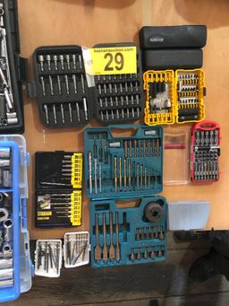 LOT OF ASSORTED DRILL BITS & DRIVER BITS