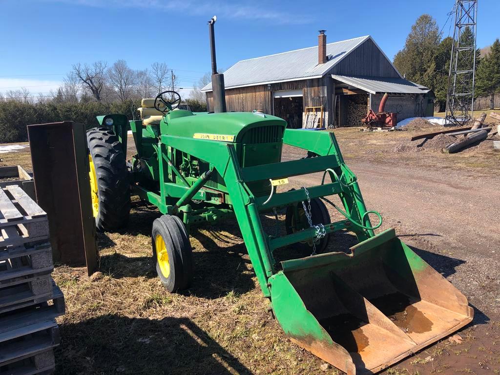 1972 JOHN DEERE 4020 DIESEL 2WD TRACTOR W/ LOADER & BUCKET, S/N: T213R269167R