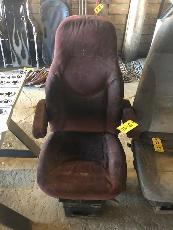 AIR RIDE TRUCK SEAT