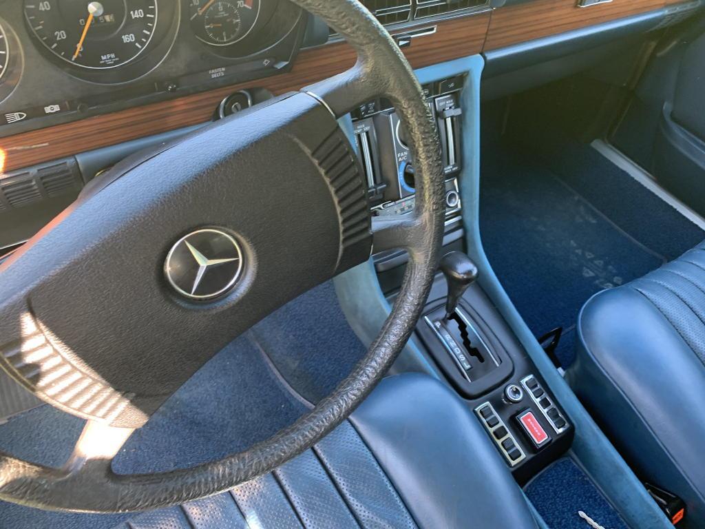 1975 MERCEDES BENZ 280S SEDAN, 116,162 MILES, S/N: 11602012037275