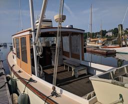 39ft. Wood Lobster Yacht M/V Sarah Holloway