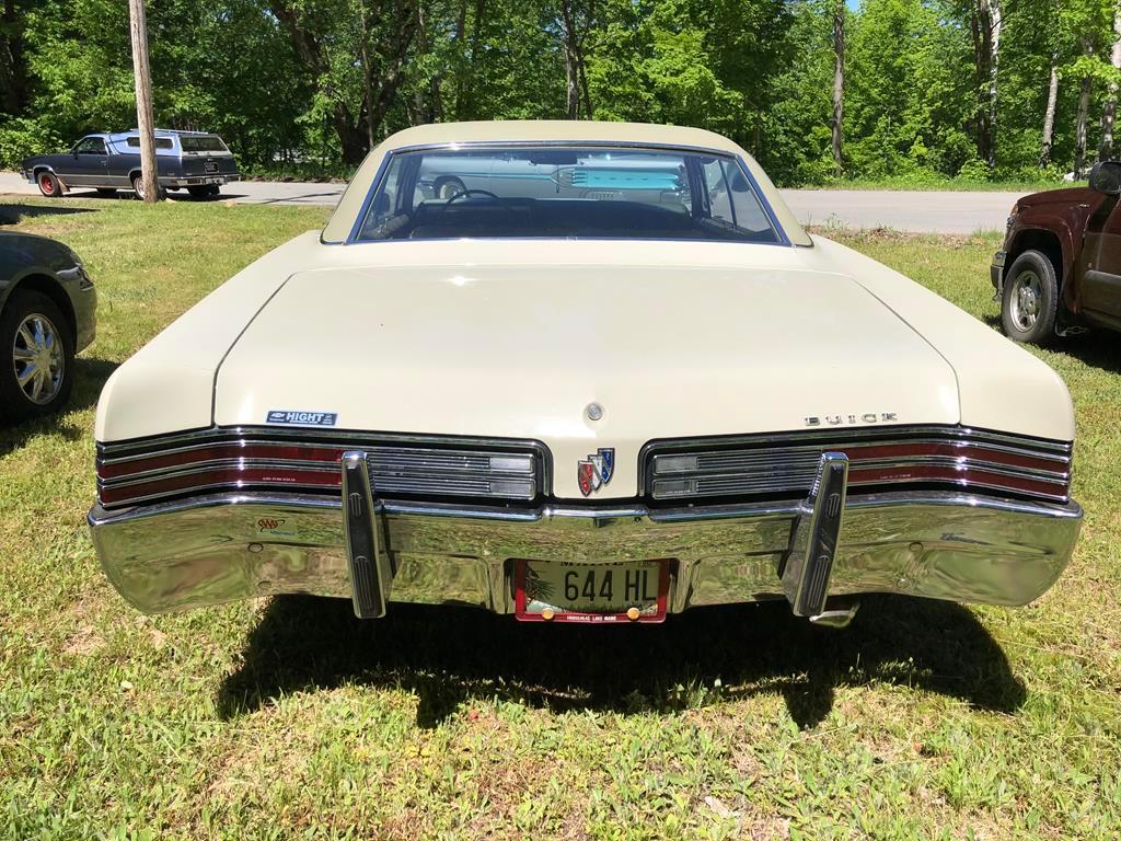 1968 BUICK LESABRE, 350 ENGINE, NO A/C, 62,237 MILES, S/N: 454398H318332