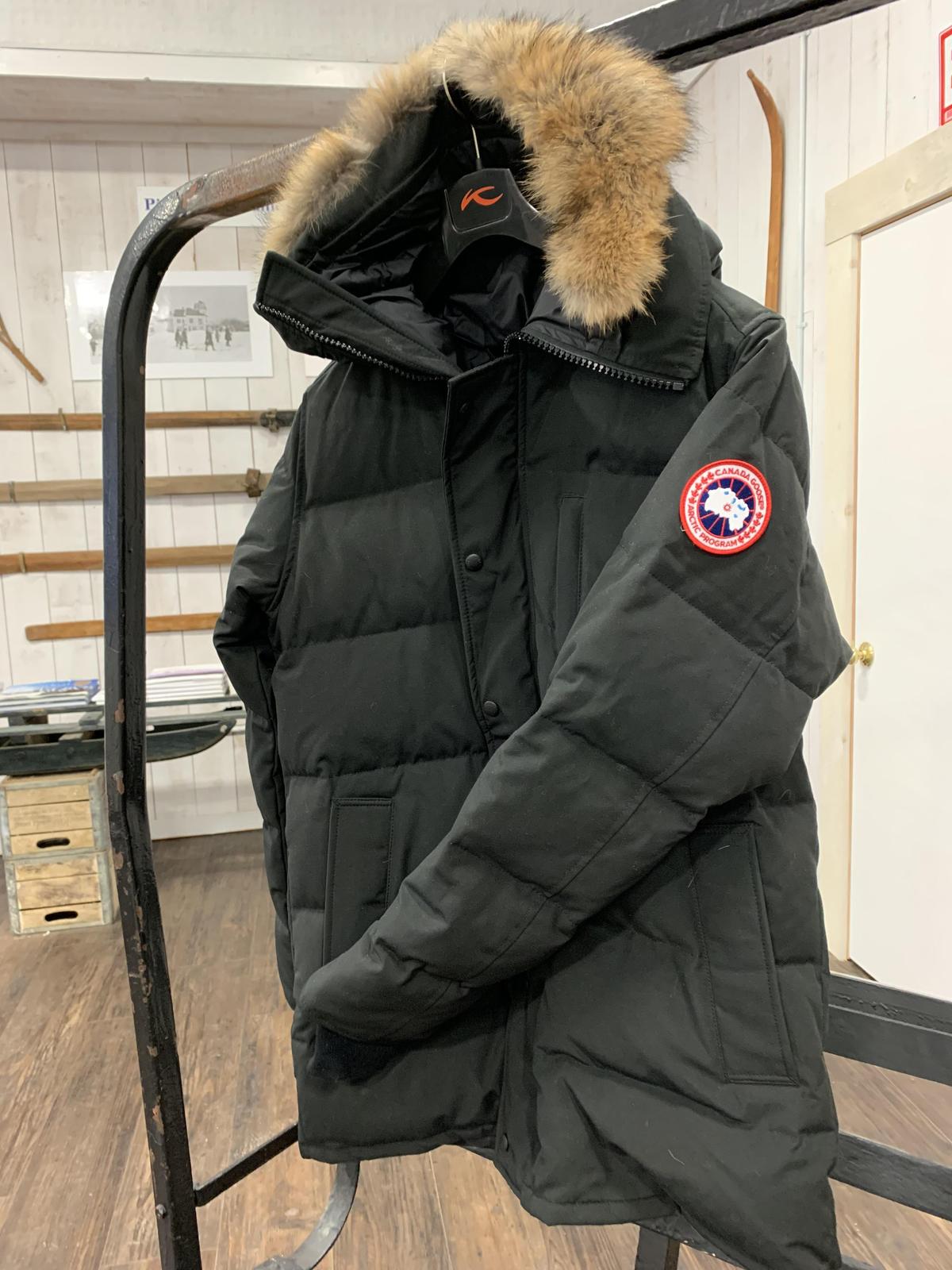 CANADA GOOSE MEN'S CARSON PARKA - $1,050 VALUE