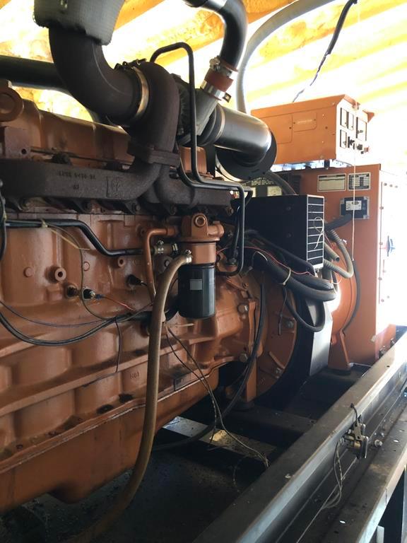 2001 GENERAC 155KW DIESEL GENSET, FUEL TANK, SWITCHGEAR & ELECTRICAL *Will require rigging