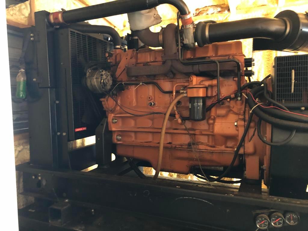 2001 GENERAC 155KW DIESEL GENSET, FUEL TANK, SWITCHGEAR & ELECTRICAL *Will require rigging