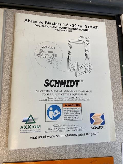 2014 SCHMIDT 3.5 CU.FT. PORTABLE BLASTING SYSTEM