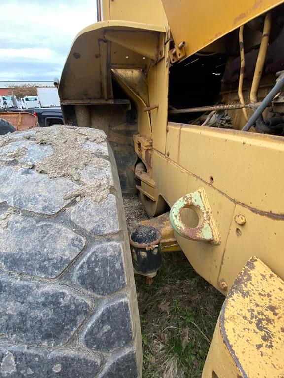 UPDATED INFO 1978 CATERPILLAR 966C WHEEL LOADER, 26.5R25 TIRES, 10' BUCKET 8,196 HOURS S/N: 76J12572