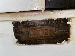 OSTER MODEL 502 PIPE THREADER, S/N: GM1972. INCLUDES 3-DIES