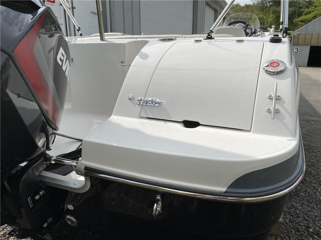 NEW 2019 STARCRAFT LIMITED 1915 OB DECKBOAT, 8.5' BEAM, 115HP EVINRUDE OUTBOARD, SINGLE AXLE TRAILER