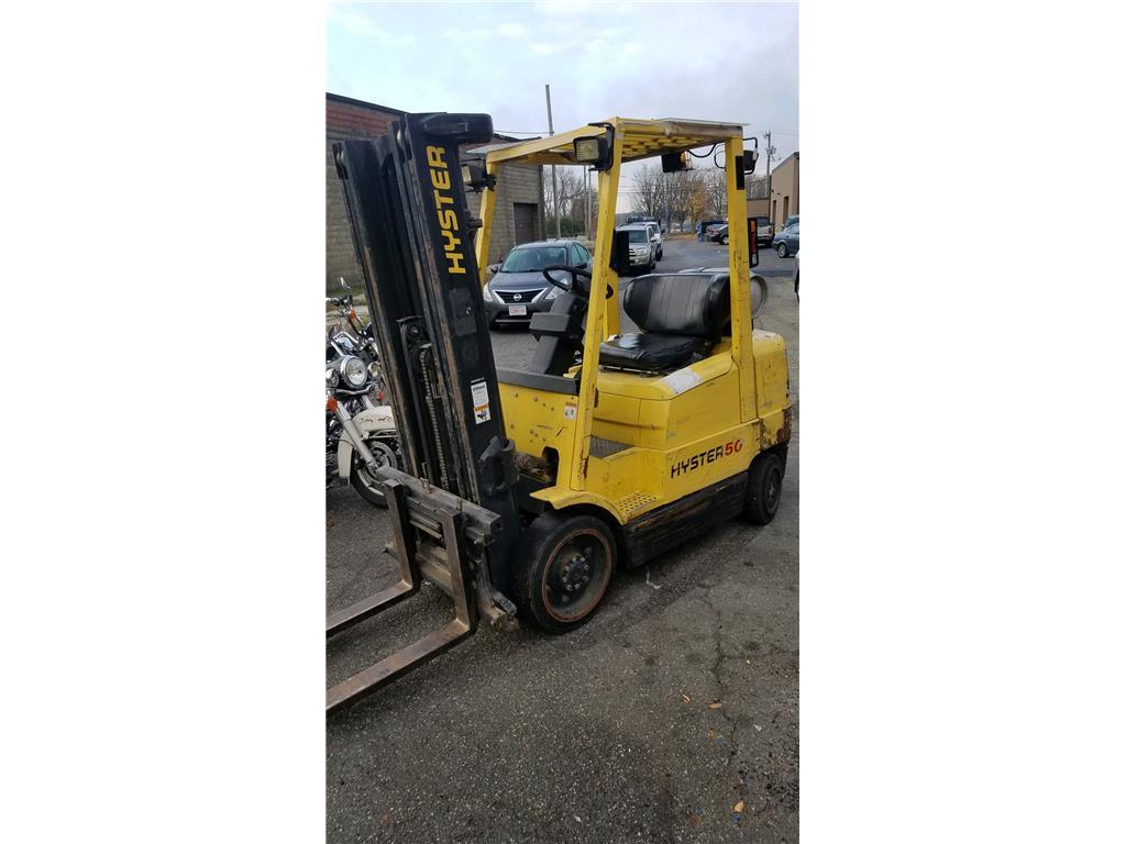 HYSTER S50XM FORKLIFT, S/N: D187V18619X LP GAS