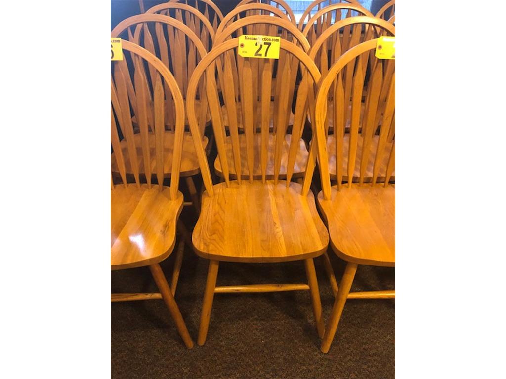 (4) WINDSOR ARROW BACK DINING CHAIRS, WOOD