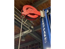 2015 BENDPAK XPR-10A-LP 10,000LB. CAP, 2-POST AUTOMOTIVE LIFT, S/N: 20373-039 W/ TEKTON AIR HOSE