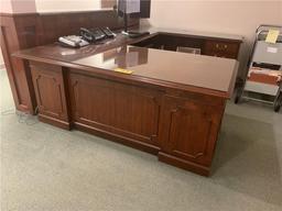 OFS U-SHAPED EXECUTIVE OFFICE DESK, RIGH RETURN, RAISED PANEL, SINGLE PEDESTAL, 71" X 101" X 71"