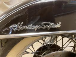 1987 HARLEY DAVIDSON HERITAGE SOFTAIL MOTORCYCLE, FLSTC, MILES: 36,073 VIN: 1HD1BJL44JY011832 - HS