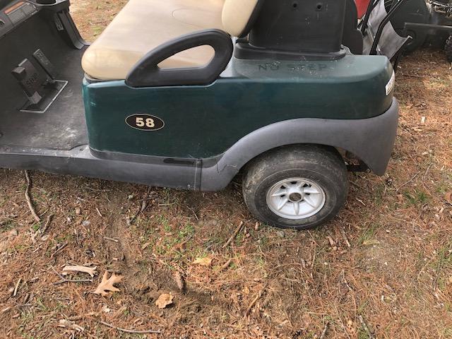 2008 CLUB CAR PRECEDENT ELECTRIC GOLF CART SN: PQ0830-933173 NO BATTERIES