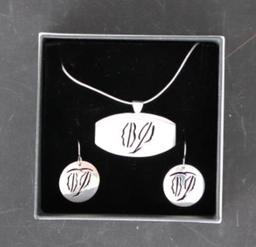 STERLING SILVER SADDLEBACK TRAIL PENDANT & EARRING SET - $156 VALUE