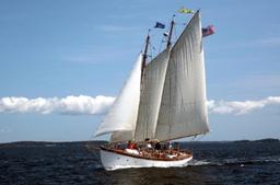 2-HOUR SAIL FOR 2 ADULTS ON SCHOONER OLAD - $106 VALUE