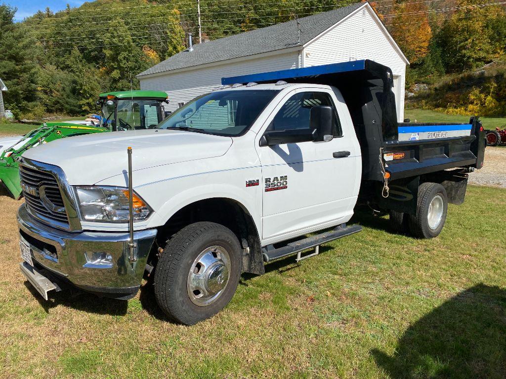 2017 RAM 3500HD 4WD DUMP TRUCK, DIAMOND PLOW, HEMI 6.4L, AUTO, VIN: 3C7WRTAJ9HG719685, 6,578 MILES