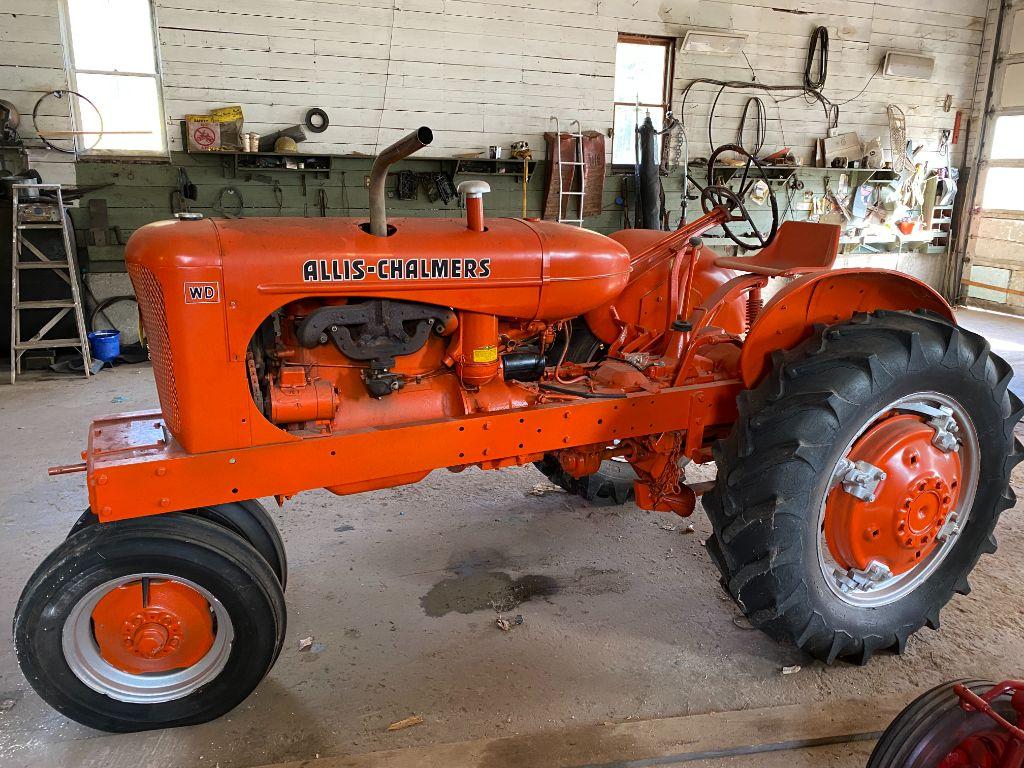 1951 ALLIS-CHALMERS WD 28HP TRACTOR S/N: WD73874, PTO, TOOL BAR, CURRENTLY NOT RUNNING