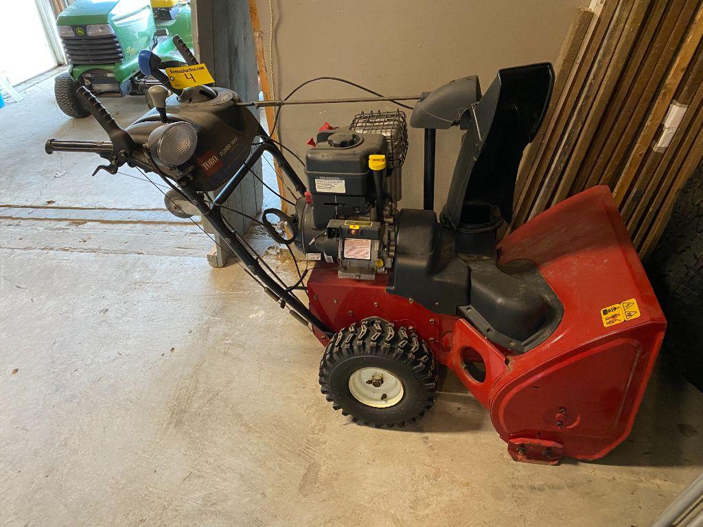 TORO POWERMAX 1028 OXE SNOW BLOWER