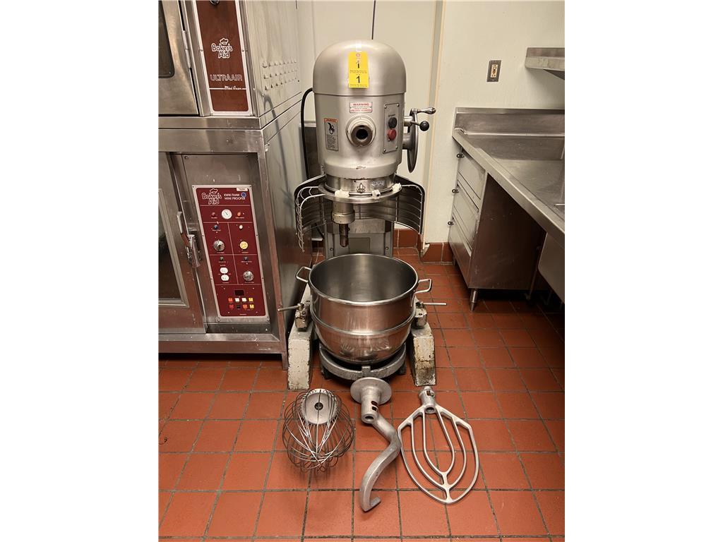 FLR B1: HOBART 600 60QT MIXER 15HP, 1PH, W/BOWL CART, MIXING BOWL, WHIP, PADDLE, DOUGH HOOK