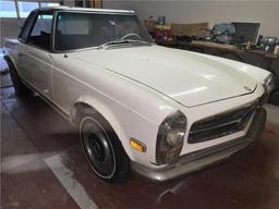 1969 MERCEDES-BENZ 280SL CONVERTIBLE