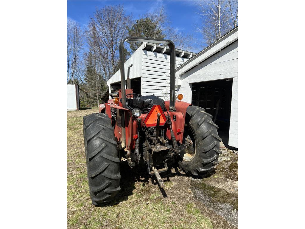 1988 CASE 385 TRACTOR, 4WD W/DUAL LOADER, MODEL 110, 3PT HITCH, PTO, 1,751 HOURS, 8-SPEED HI/LO