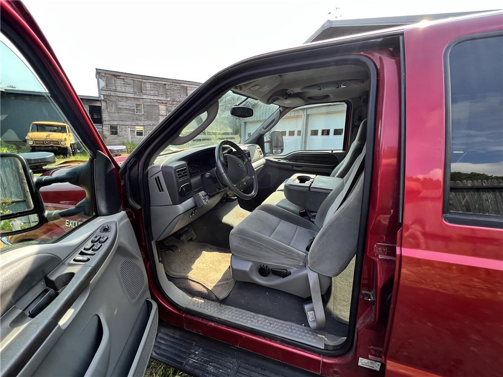 2003 FORD EXCURSION 5.4L, AUTOMATIC TRANSMISSION, 4WD, MILES: 179,924 VIN: 1FMNU41L53EC70838