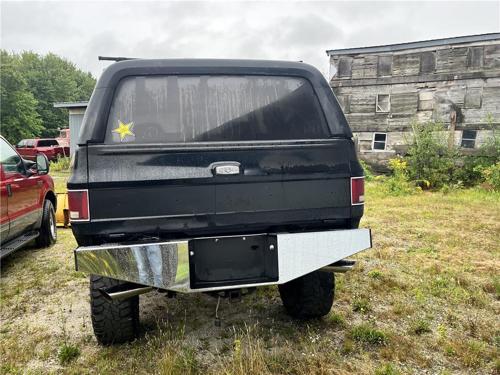 1988 CHEVROLET K5 BLAZER 4WD, 350 TBI, AUTO OD TRANS, 4WD, SOUTHERN TRUCK, BLACK