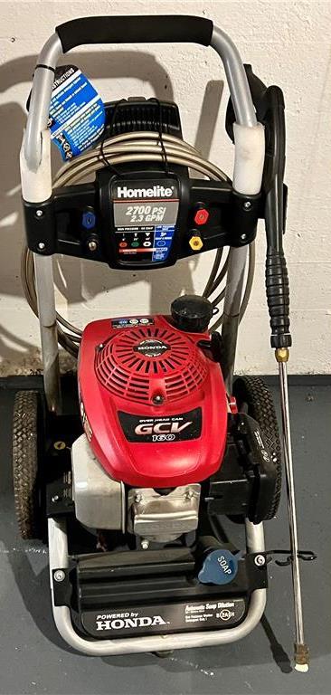 2013 HOMELITE 2700 PSI, 2.3 GPM PRESSURE WASHER