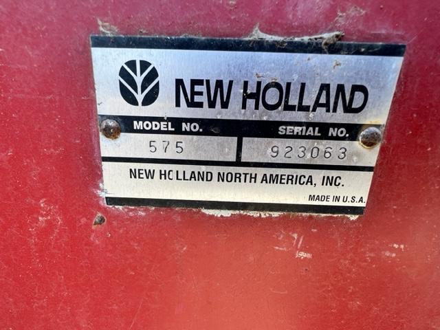 1995 NEW HOLLAND 575 SQUARE HAY BALER