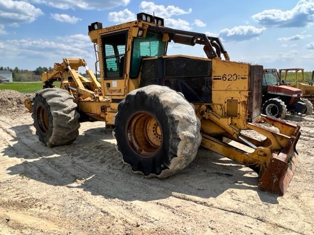 TIGERCAT MODEL 620 GRAPPLE SKIDDER