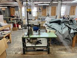 FLOOR 1: SINGER 138G101 SEWING MACHINE STATION, S/N: PE40826 W/ CHAIR