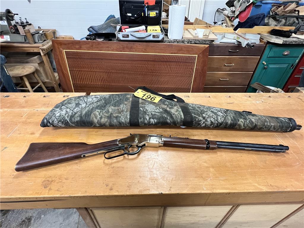 HENRY GOLDEN BOY 22 L.R. CAL., LEVER ACTION HUNTING RIFLE, S/N: GB137720, W/ CASE